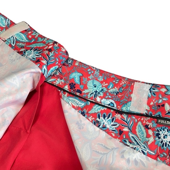 Fullsand Red and blue floral skort size XL.
Beach wear, vacation, pool - Picture 8 of 13